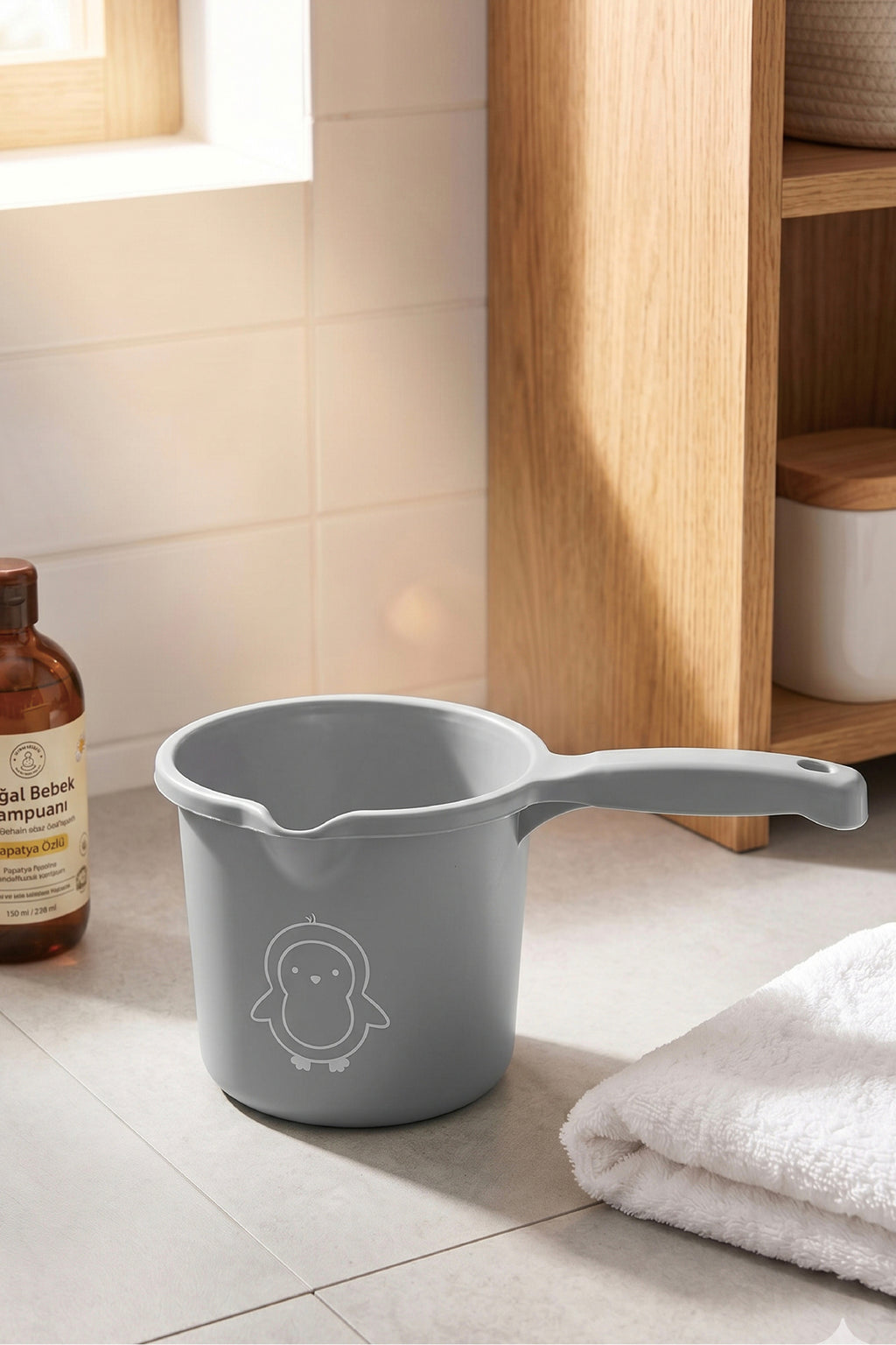 Bebek Banyo Maşrapası - 1,5 Litre Bebek Yıkama Maşrapası-Gri